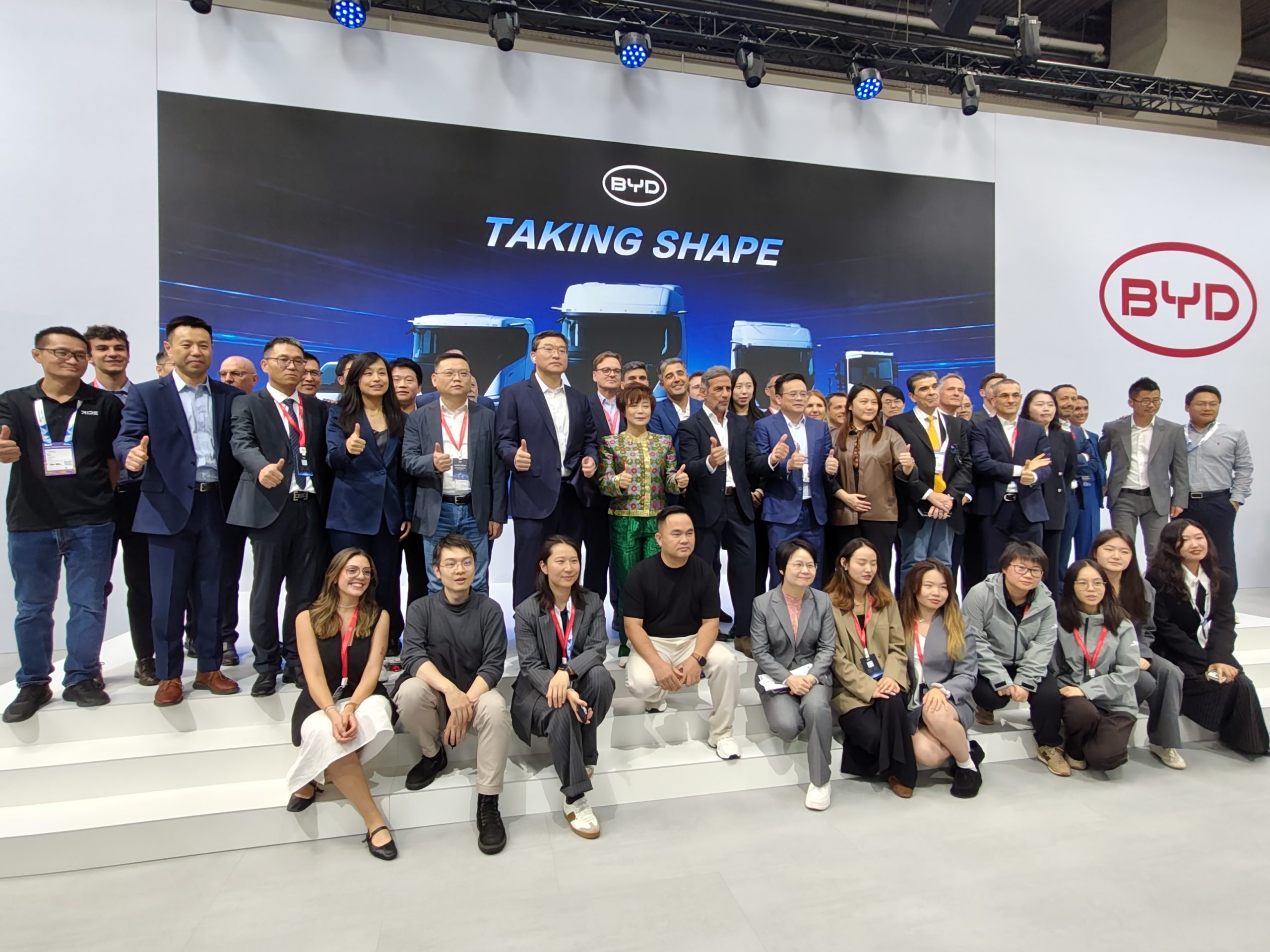 BYD Commercial Vehicles präsentiert sein umfassendstes Portfolio an emissionsfreien Transportlösungen auf der IAA Transportation 2026